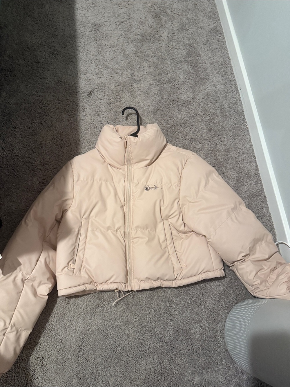 YoungLA Women's Cropped Puffer Jacket in Pale Beige